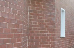 Фасадная термопанель с бетонным рельефным кирпичом