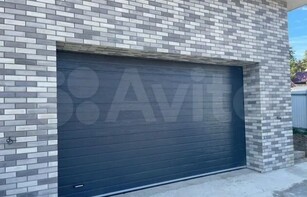 Фасадная термопанель с фактурным бетонным кирпичом «Элегантный»