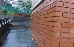 Фасадная термопанель с бетонным рельефным кирпичом