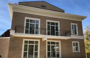 Фасадная термопанель с бетонным рельефным кирпичом