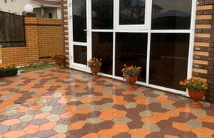 Каменный цветок