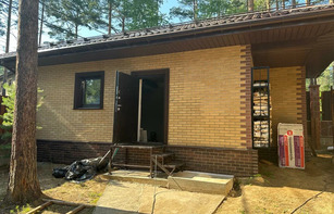 Фасадная термопанель с бетонным рельефным кирпичом