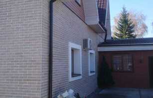 Фасадная термопанель с бетонным рельефным кирпичом