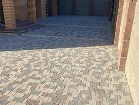 Брук камень светло-бежевый серо-голубой коричневый 2