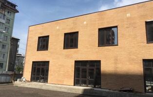 Фасадные термопанели с плиткой гладкий желто-оранжевый кирпич