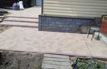 Немецкая коричневый и бежевый