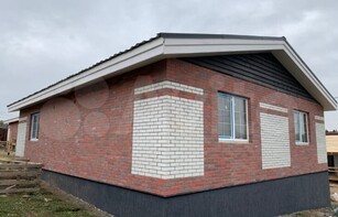 Фасадная термопанель «Гладкий кирпич»