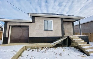 ФАСАДНАЯ ТЕРМОПАНЕЛЬ С МРАМОРНОЙ КРОШКОЙ