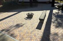 Римский БРУК и БРУК трапеци не острая светло-бежевый, коричневый и жёлто-оранжевый