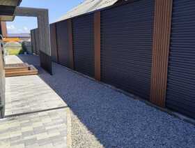 Саяны серо-голубой и тёмно-серый