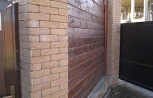 Старый кирпич