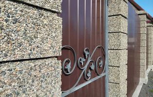 Блок серо-черный